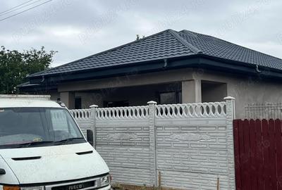 Casă cu 4 camere cu Teren 400 Mp în Amara - 9