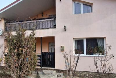 CASA INDIVIDUALA in sat VLADICENI com. TOMESTI - 36