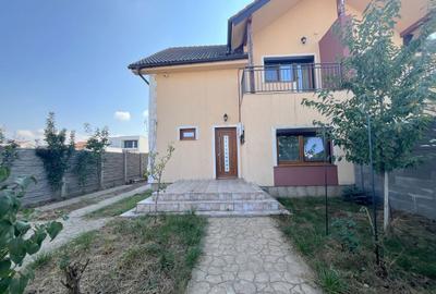 Duplex cu 5 camere cu Canalizare în Dumbrăvița - 2