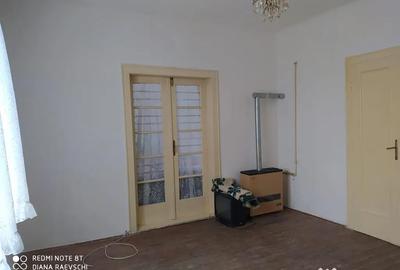 Casă cu 3 camere în Grădiște - 5