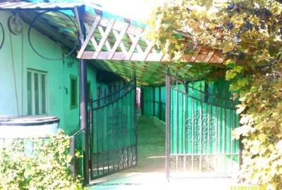 Casă cu 3 camere în Leordeni - 4