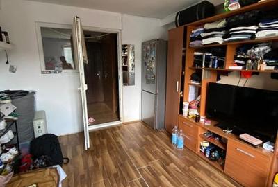 De vanzare Garsoniera Aparatorii Patriei, sector 4 - 3