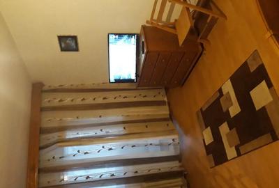 De inchiriat De inchiriat - 2