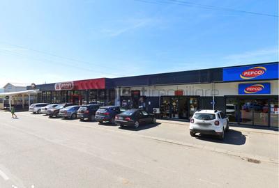 Spațiu comercial, de 2,141 mp, în Sud