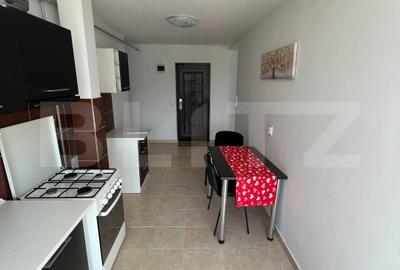 Apartament de vanzare, cu 3 camere, 120 mp, zona Tilisca - 4