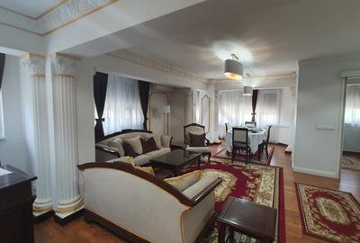 Apartament cu 3 camere decomandat în Aviației