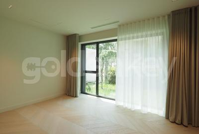 Apartament spatios cu 4 camere | 100mp terasa - 14