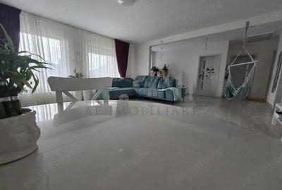 Casă cu Teren 500 Mp în Aroneanu - 2