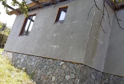 Casă cu Teren 3654 Mp în Piatra - 4