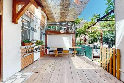 Casă cu 5 camere cu Teren 1200 Mp în Central - 11