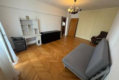 Apartament cu 2 camere decomandat în Văcăresti - 14