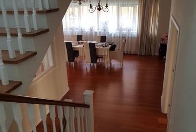 Faleza Nord Constanta, Vila superba langa Plaja - 8