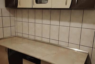 Apartament cu 2 camere decomandat în Hunedoara - 3