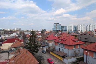 Apartament cu 3 camere decomandat în Panduri - 18