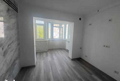 Apartament cu 3 camere decomandat în Central - 2