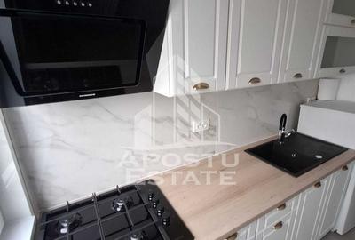 Apartament cu 2 camere semidecomandat, mobilat în Dacia