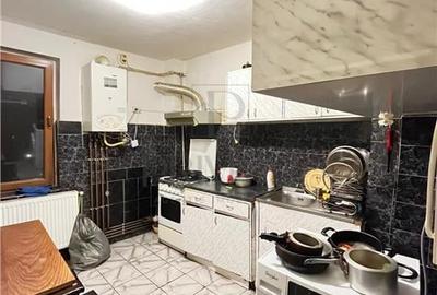 Lipovei - 2 Camere - Etaj intermediar - Centrala termica proprie - Decomandat - - 4