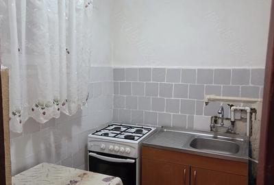 Apartament cu 2 camere decomandat în Central - 3