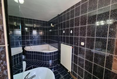 Apartament cu 4 camere decomandat în 22 Decembrie - 5