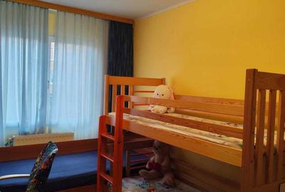 Apartament cu 3 camere semidecomandat în Drumul Carului - 4
