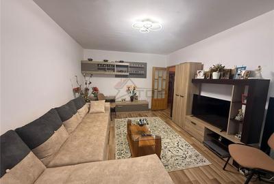 Apartament cu 3 camere decomandat, 2 bai, etajul 2 Cug Aleea Tudor Neculai - 2