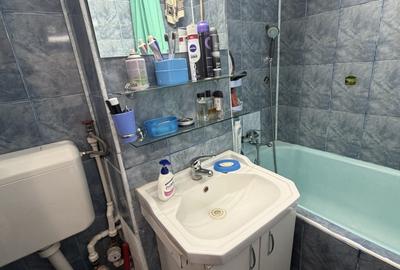 Apartament cu 2 camere decomandat, mobilat în Titan - 9