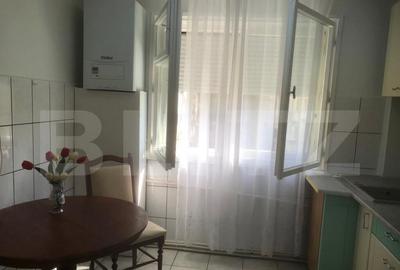 Apartament de inchiriat, cu 3 camere, 62 mp, zona MIcro 16 - 5