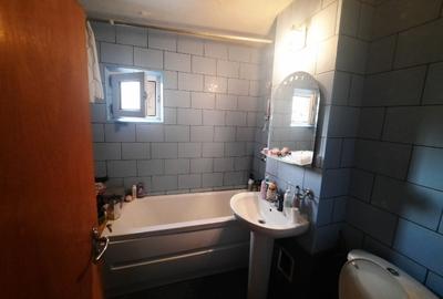 Apartament cu 2 camere decomandat în Precista - 5