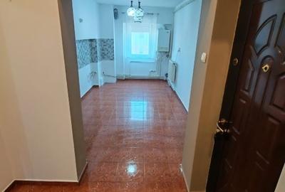Apartament cu 3 camere decomandat în Central - 13