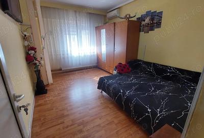 Garsoniera Mobilata utilata ETAJ 3 Mioveni in fata Postei Chirie lunar 1.000 lei - 2