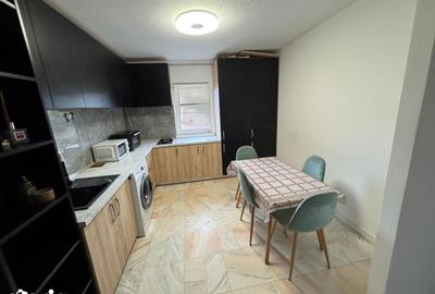 Apartament cu 4 camere decomandat în Complex Studențesc - 3
