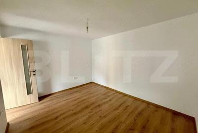 Casă cu Teren 454 Mp în Central - 4