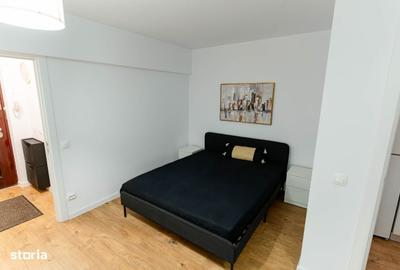 Garsonieră în Titan