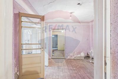 De vanzare | Casa batraneasca + teren in com. Comana, Jud. Girgiu - 12
