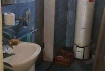 Casă cu 4 camere în Petru Rareș