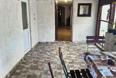 Casă cu 7 camere cu Teren 309 Mp în Bucureștii Noi - 13