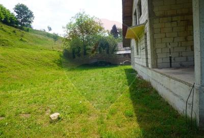 Casă cu 5 camere cu Canalizare în Moisei - 5