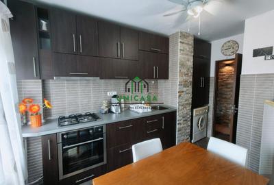 Apartament cu 3 camere decomandat în Central - 8