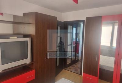 De vanzare apartament 3 camere/ Bd.Alexandru Vlahut?a? . - 3