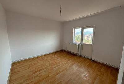 Apartament 3 camere Nord str. Dr. Hacman - 1