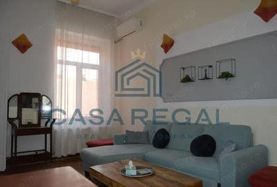 Apartament cu 3 camere semidecomandat în Ultracentral
