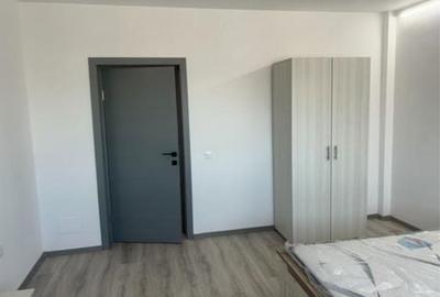 Apartament cu 3 camere decomandat în Șimnicu de Sus - 1