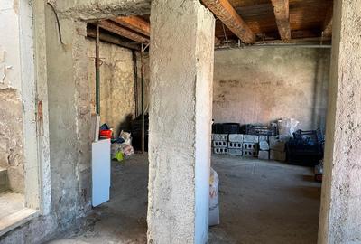 Casă de vânzare în zona centrală - 155.000 euro - PROPRIETAR - 15