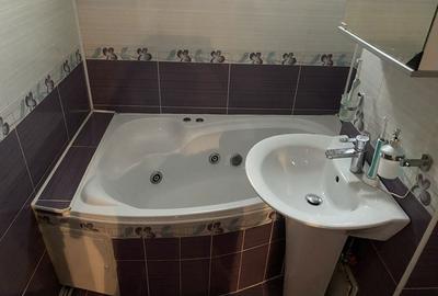 Apartament cu 2 camere decomandat în Precista - 8