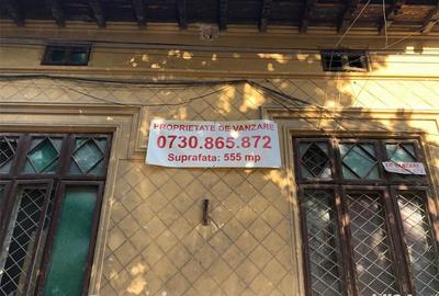 Casă cu 6 camere cu Teren 550 Mp în Central - 2