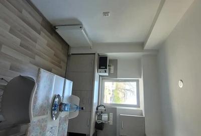 Apartament cu 3 camere decomandat în Central - 4