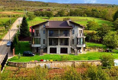 Vand casa tip duplex zona Bucium - 1