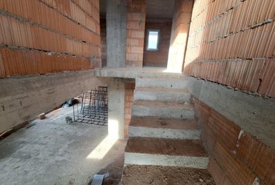 Casa individuala in Giarmata- 125mp -Strada asfaltata- Toate utilitatile - 15