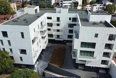 Prima închiriere Apartament de 3 camere premium în spatele bulevardului Decebal - 13