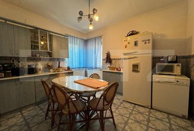 Casă individuală cu 10 camere cu Teren 589 Mp în 1 Mai - 8